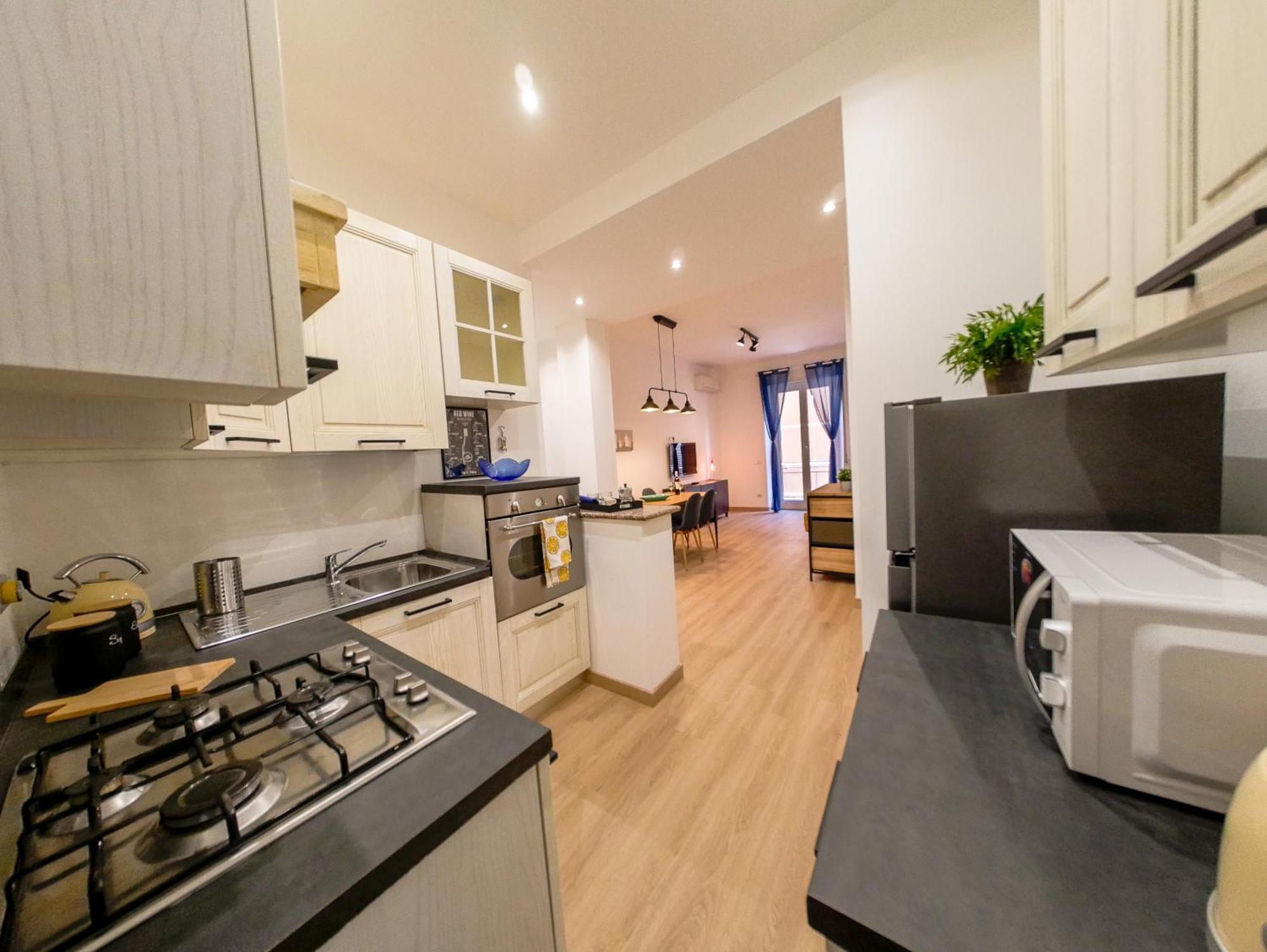 Chic Modern 2-Bedroom Near Metro Рим Экстерьер фото