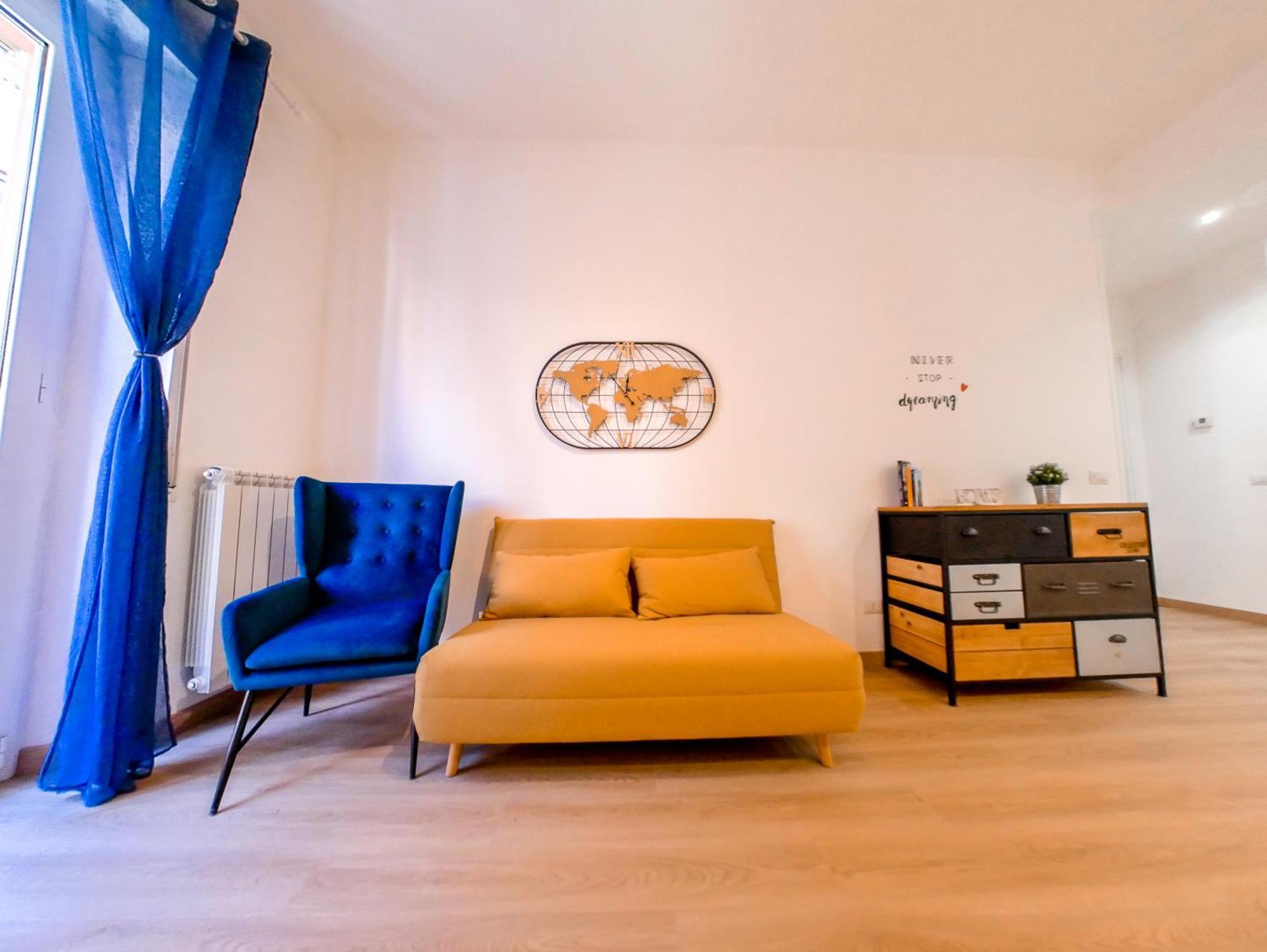 Chic Modern 2-Bedroom Near Metro Рим Экстерьер фото